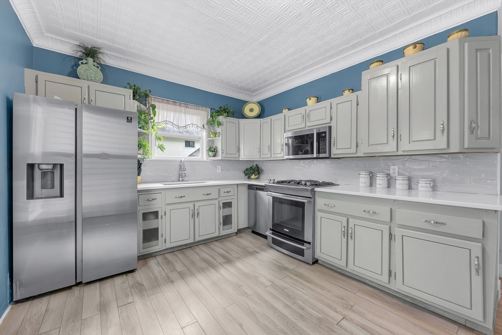 21 Orchard Street Southbridge, MA 01550 - Photo 16 of 41