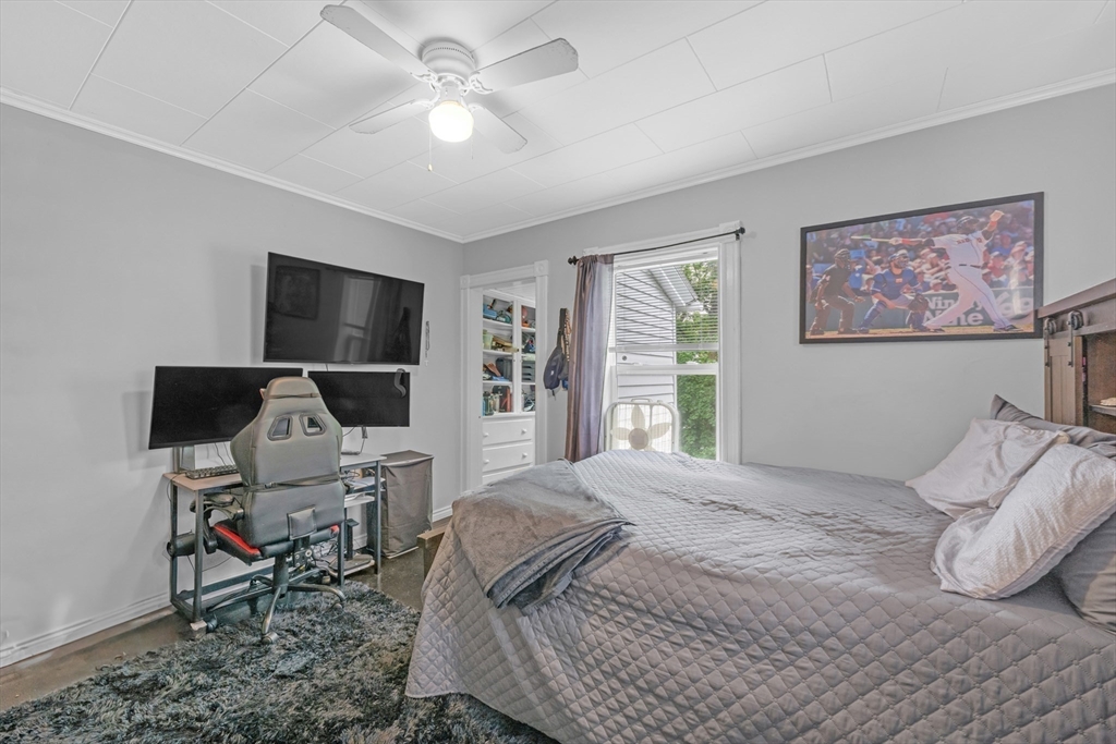 21 Orchard Street Southbridge, MA 01550 - Photo 24 of 41