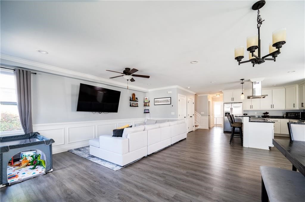 28 Mink Road Providence, RI 02908 - Photo 8 of 25