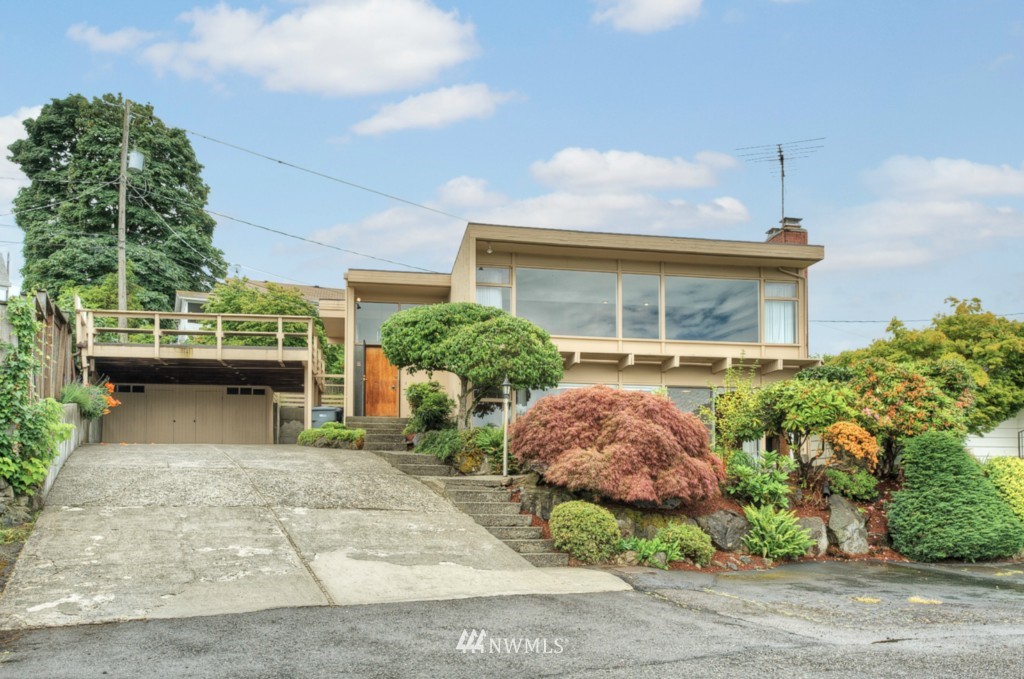 7521 South Laurel Street Seattle, WA 98178 - Photo 1 of 17