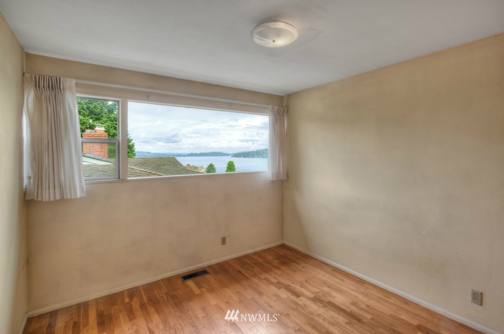 7521 South Laurel Street Seattle, WA 98178 - Photo 14 of 17