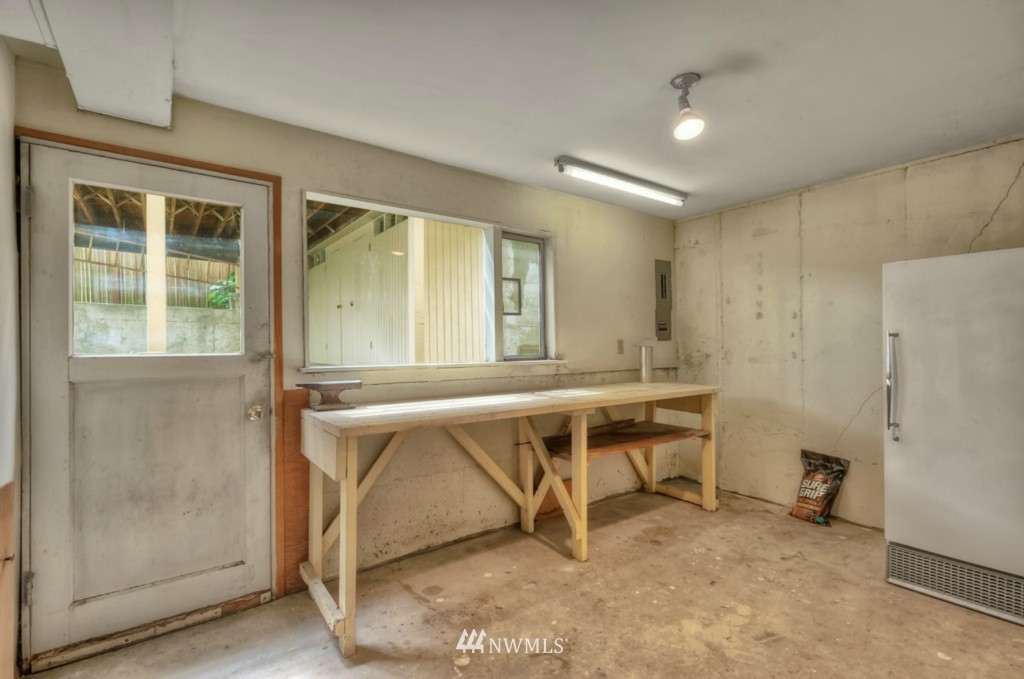 7521 South Laurel Street Seattle, WA 98178 - Photo 16 of 17