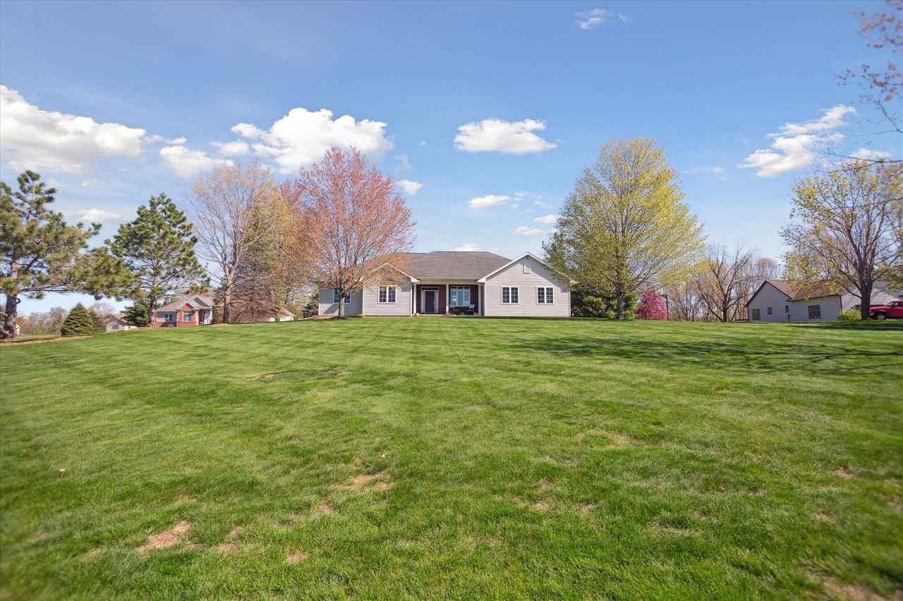 5050 Hunt Road Cedar Rapids, IA 52411 - Photo 3 of 54 Gallery Image 3