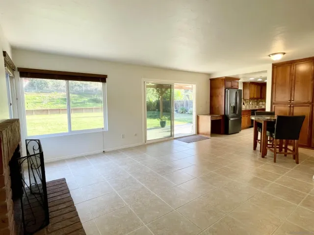 $4,500 | 3533 Via Palma, La Mesa, CA 91941