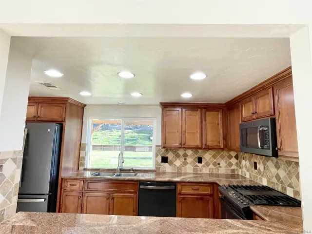 $4,500 | 3533 Via Palma, La Mesa, CA 91941