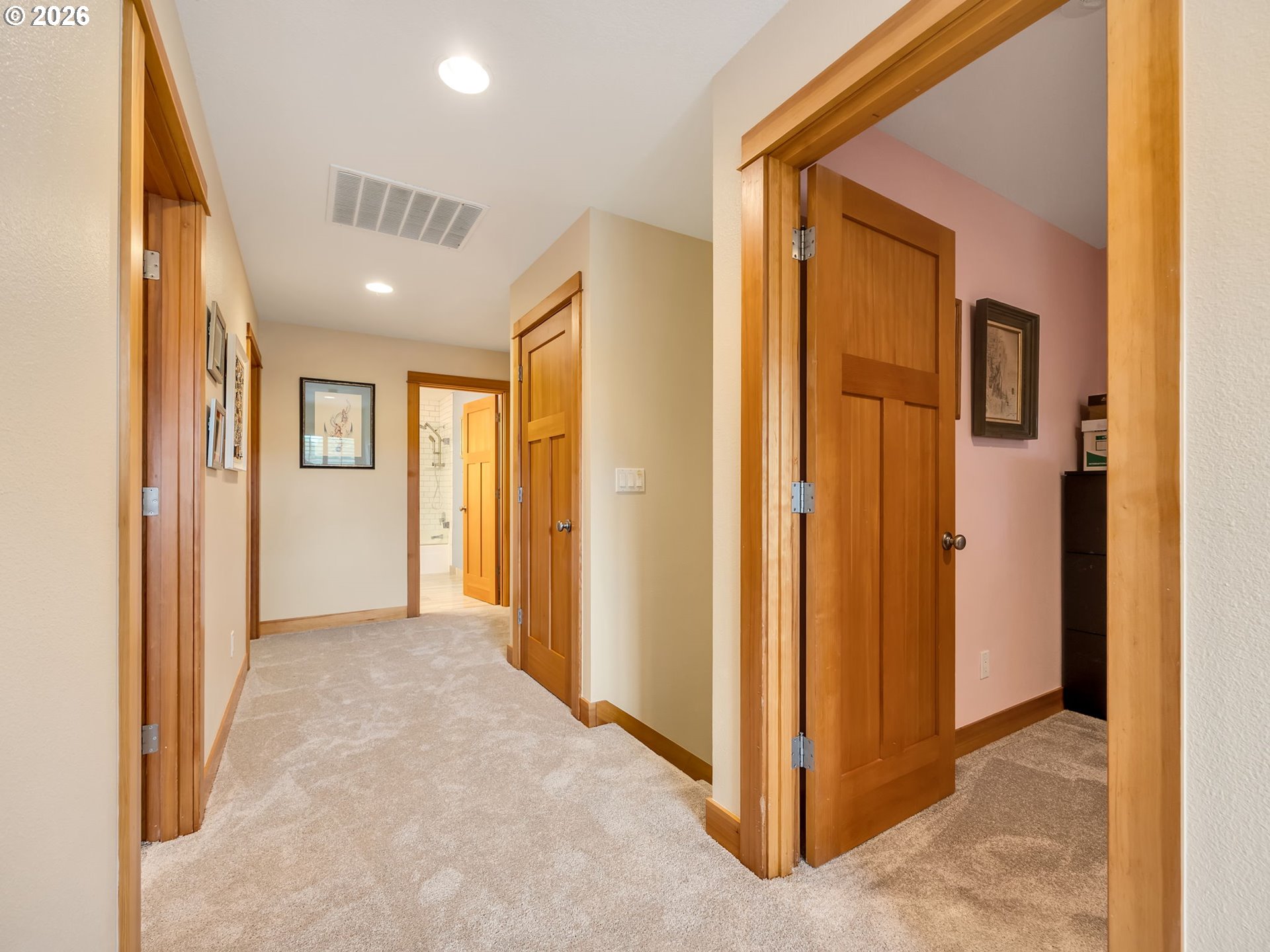1390 Sea Ridge Lane Gearhart, OR 97138 - Photo 24 of 48 Hallway