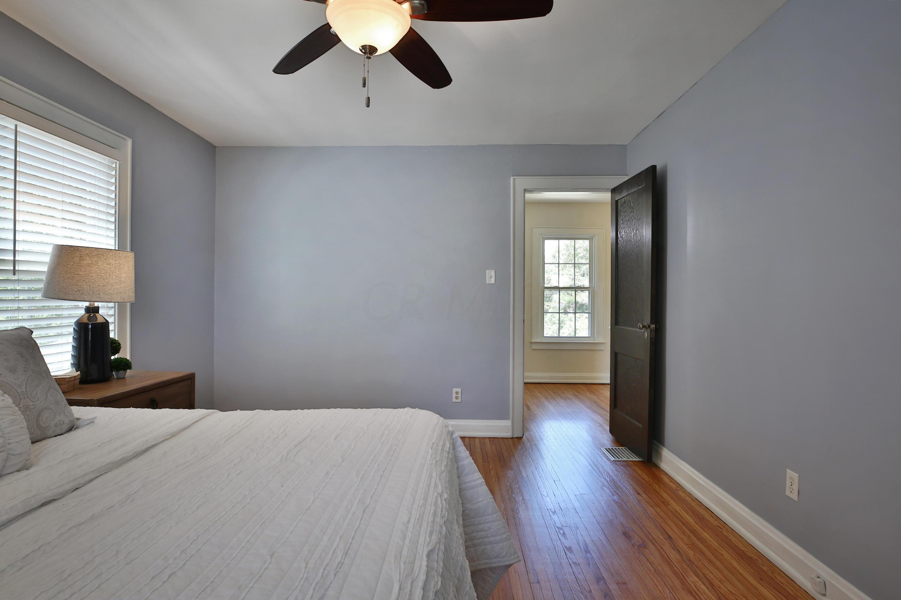426 East Torrence Road Columbus, OH 43214 - Photo 27 of 40