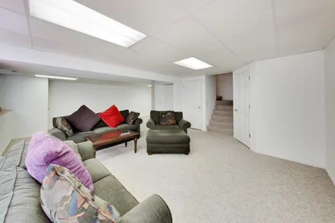$300,000 | 1279 Summersweet Lane, Bartlett, IL 60103