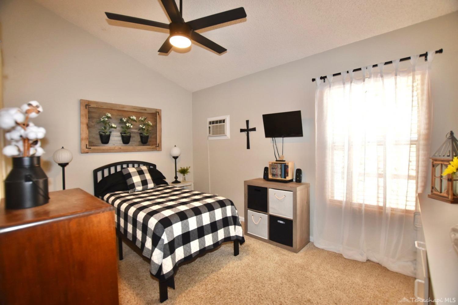 27651 Cummings Valley Road Tehachapi, CA 93561 - Photo 22 of 42 Gallery Image 22