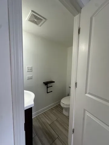 $2,300 | 17437 Teton Court, Lockport, IL 60441