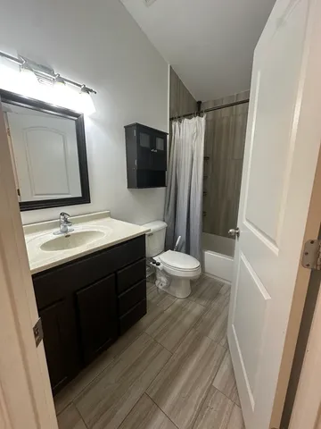 $2,300 | 17437 Teton Court, Lockport, IL 60441