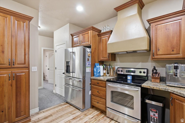 2452 Oak Lane Layton, UT 84040 - Photo 15 of 41