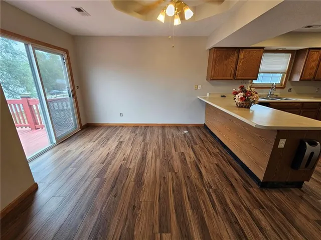 $285,000 | 1109 North Leonard Road, St. Joseph, MO 64506