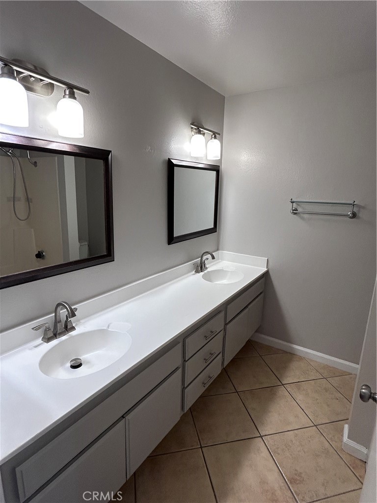 1271 North Emogene Street Anaheim, CA 92807 - Photo 9 of 11