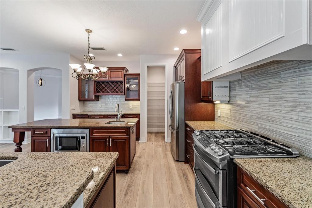 7900 Umbrella Pine Way Sarasota, FL 34241 - Photo 25 of 59