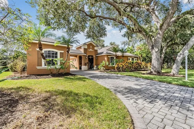 $1,049,000 | 7900 Umbrella Pine Way, Sarasota, FL 34241