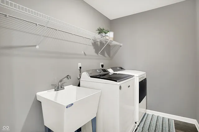 $450,000 | 6390 Flag, Whitestown, IN 46075