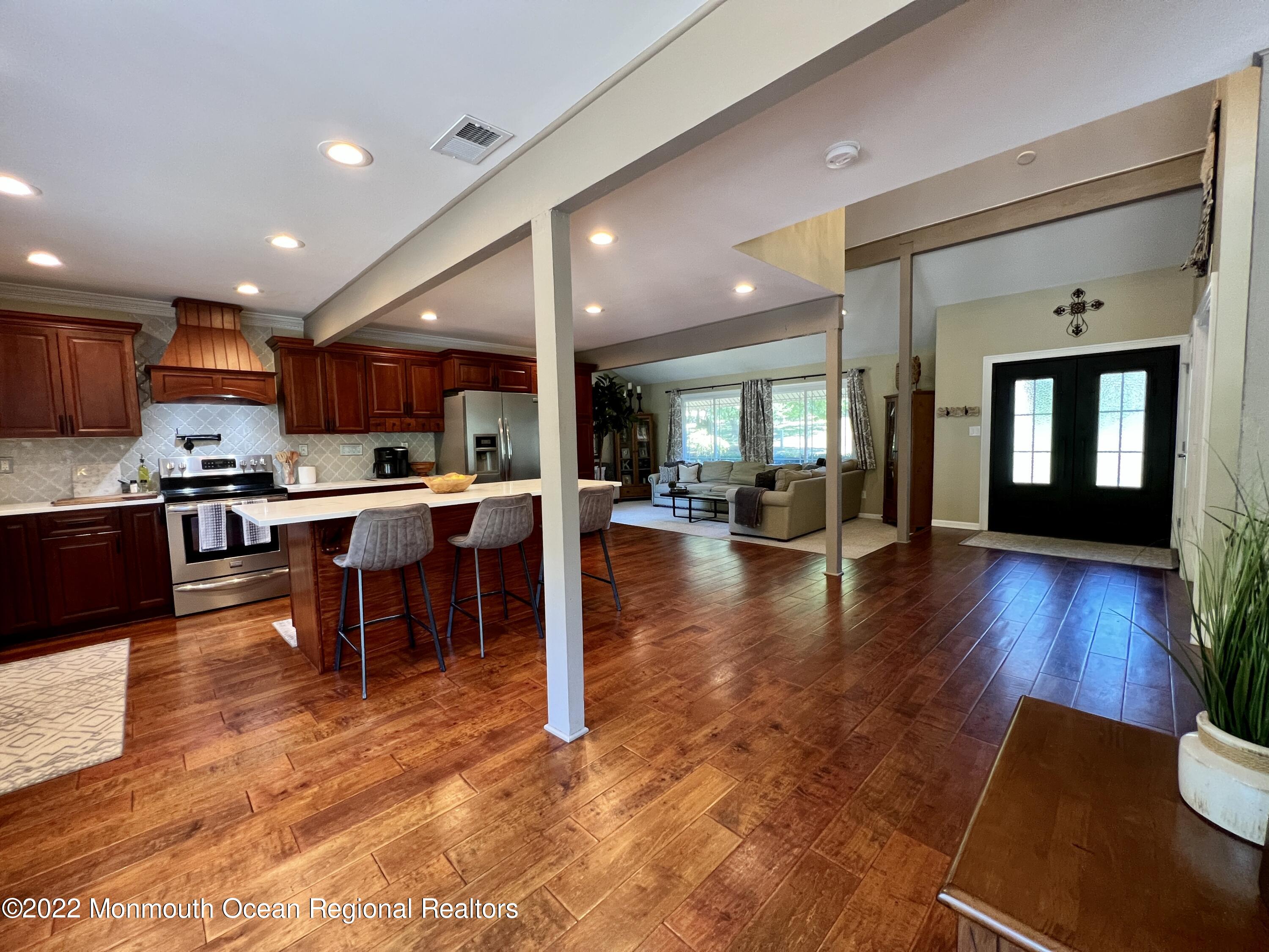 62 Edwards Drive Freehold, NJ 07728 - Photo 11 of 41 IMG_6764