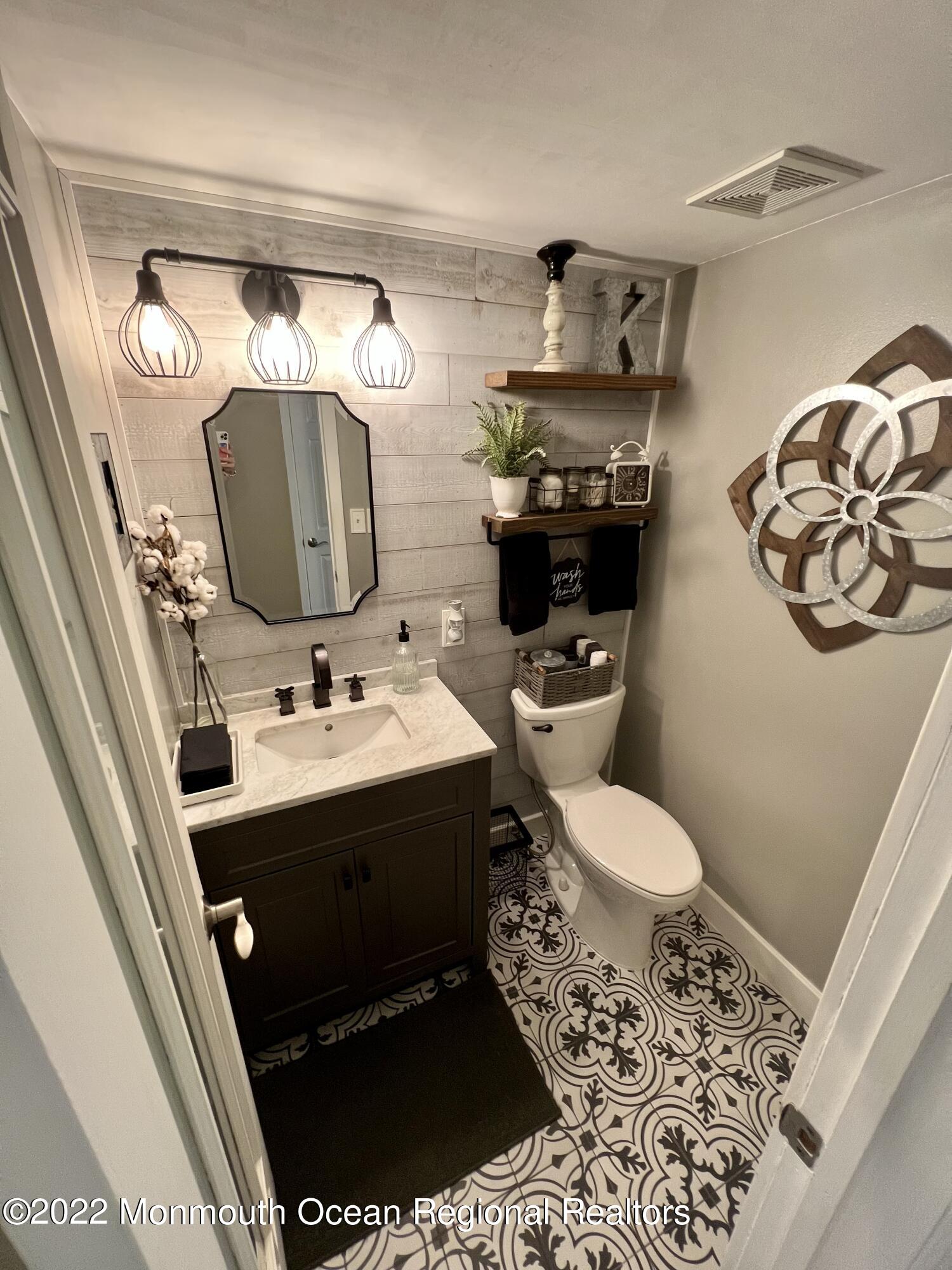 62 Edwards Drive Freehold, NJ 07728 - Photo 21 of 41 IMG_6711