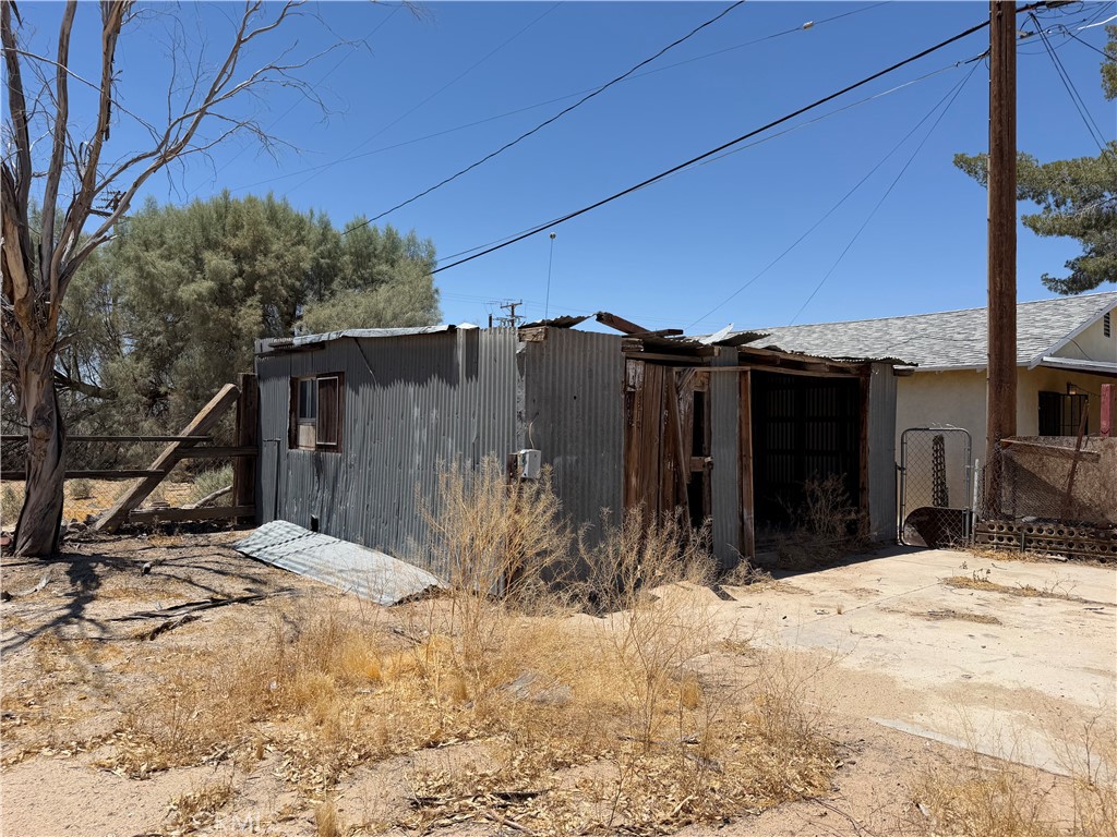 567 West Yermo Road Yermo, CA 92398 - Photo 34 of 38