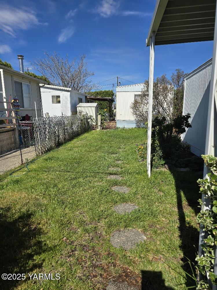 101 Ahtanum Road, Unit 2 Yakima, WA 98903 - Photo 2 of 15 a house view with a backyard space