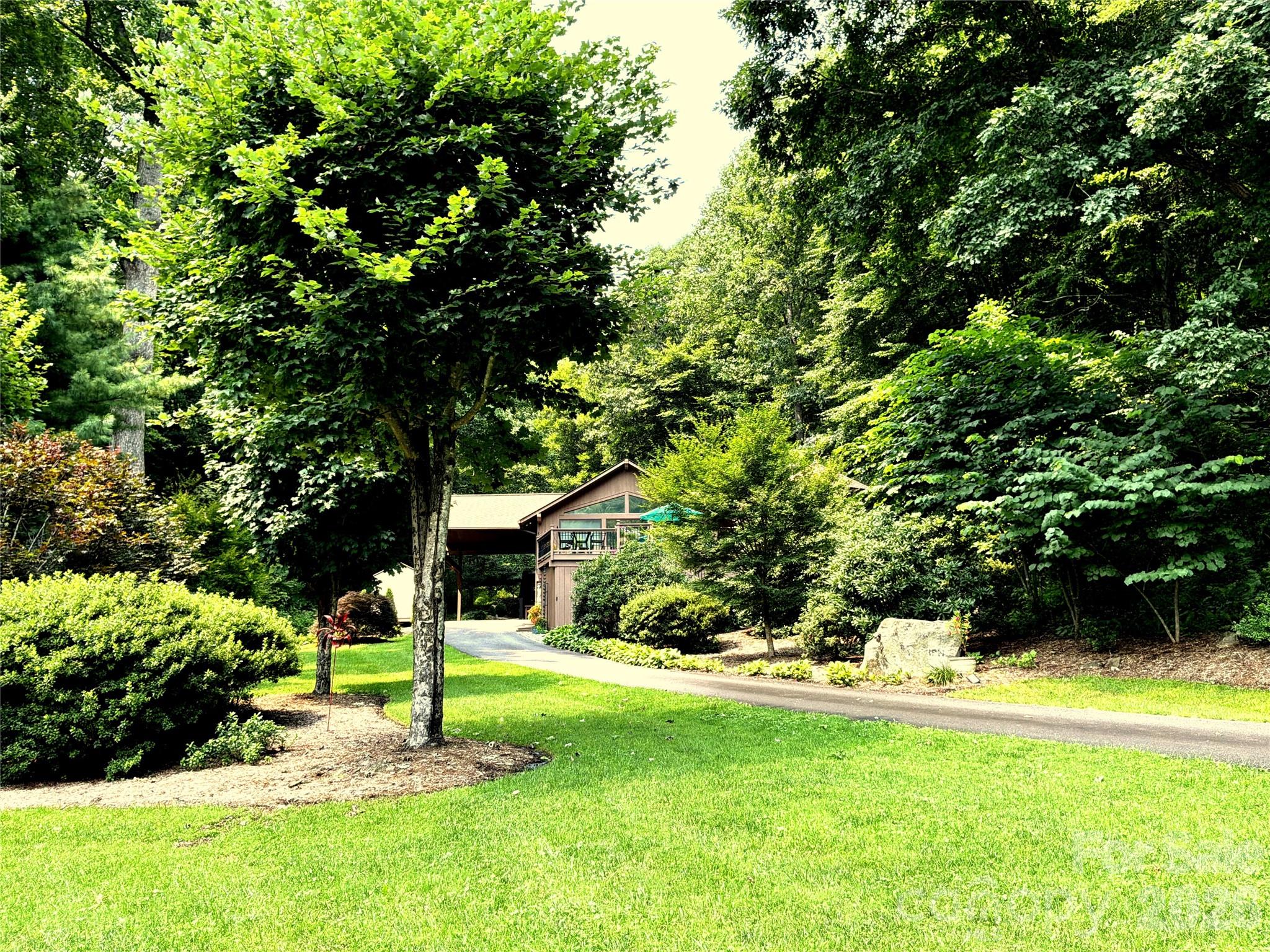 4 Timbersong Road Weaverville, NC 28787 - Photo 2 of 39 Gallery Image 2