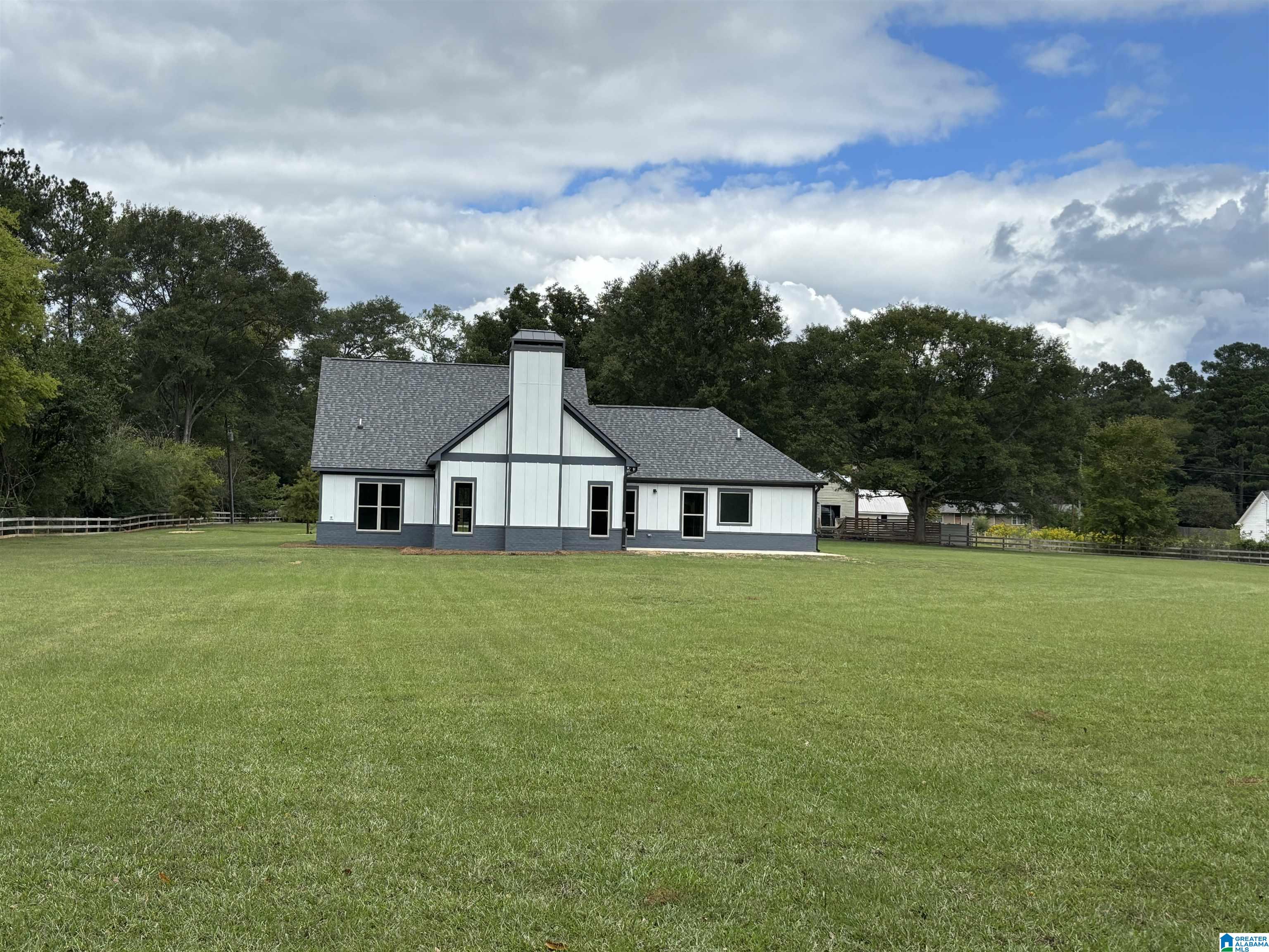 234 Mcgowan Road Wilsonville, AL 35186 - Photo 11 of 28