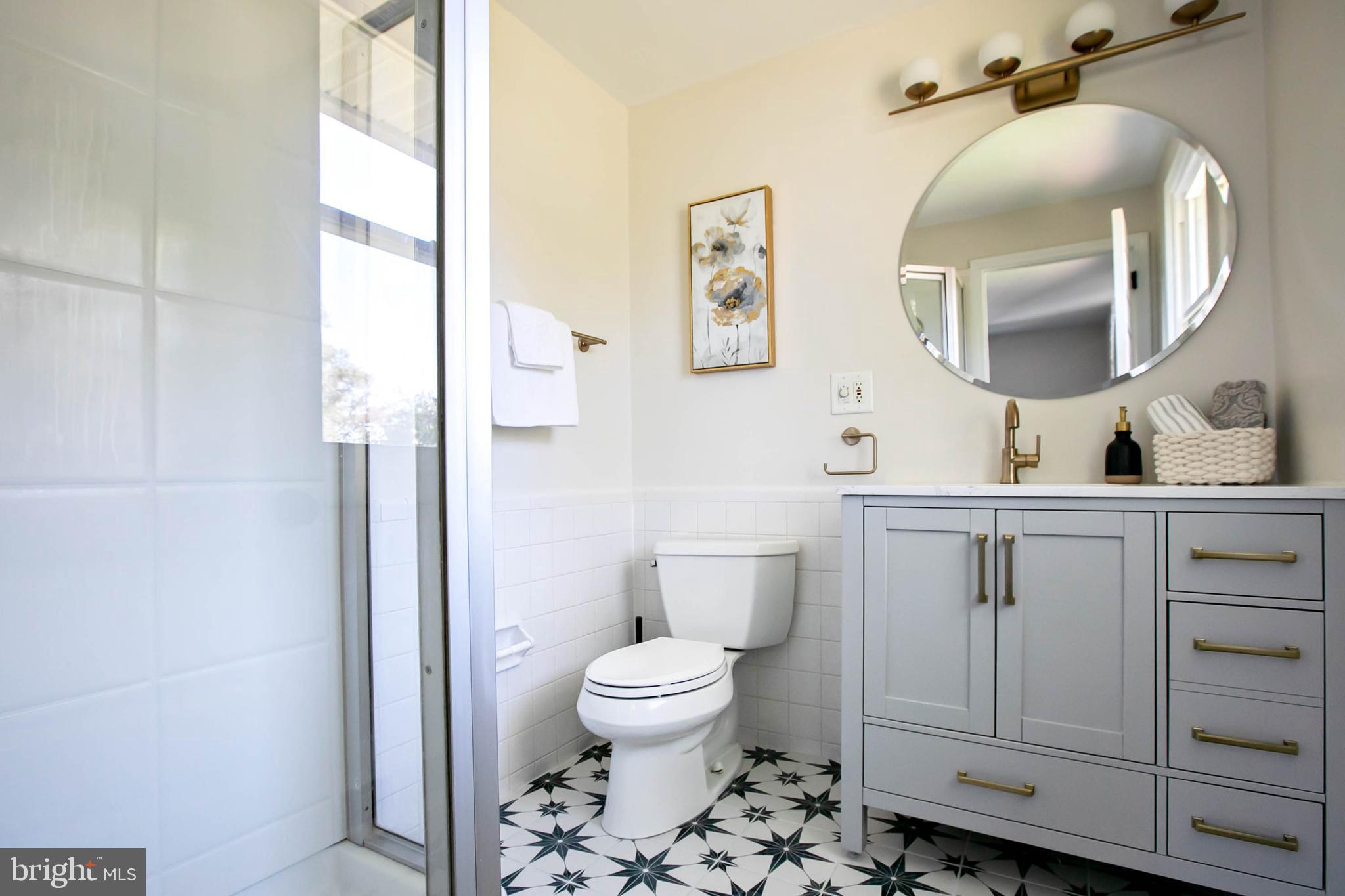 117 Rockingham Road Cherry Hill, NJ 08034 - Photo 24 of 51 Main bathroom upper