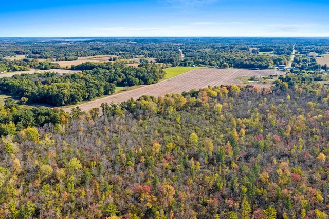 $460,000 | 49 State Road, Weyauwega, WI 54983