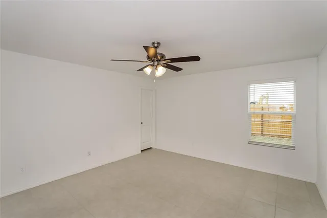 $1,940 | 2308 Great Belt Boulevard, Crandall, TX 75114