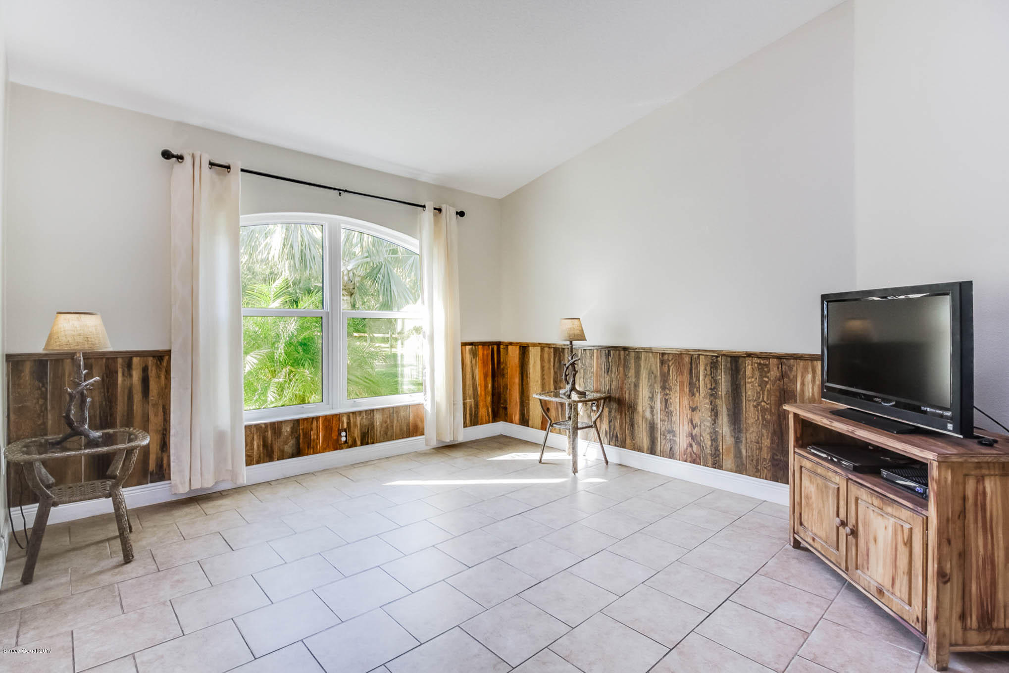 1044 Gray Road Cocoa, FL 32926 - Photo 14 of 45 Living Area
