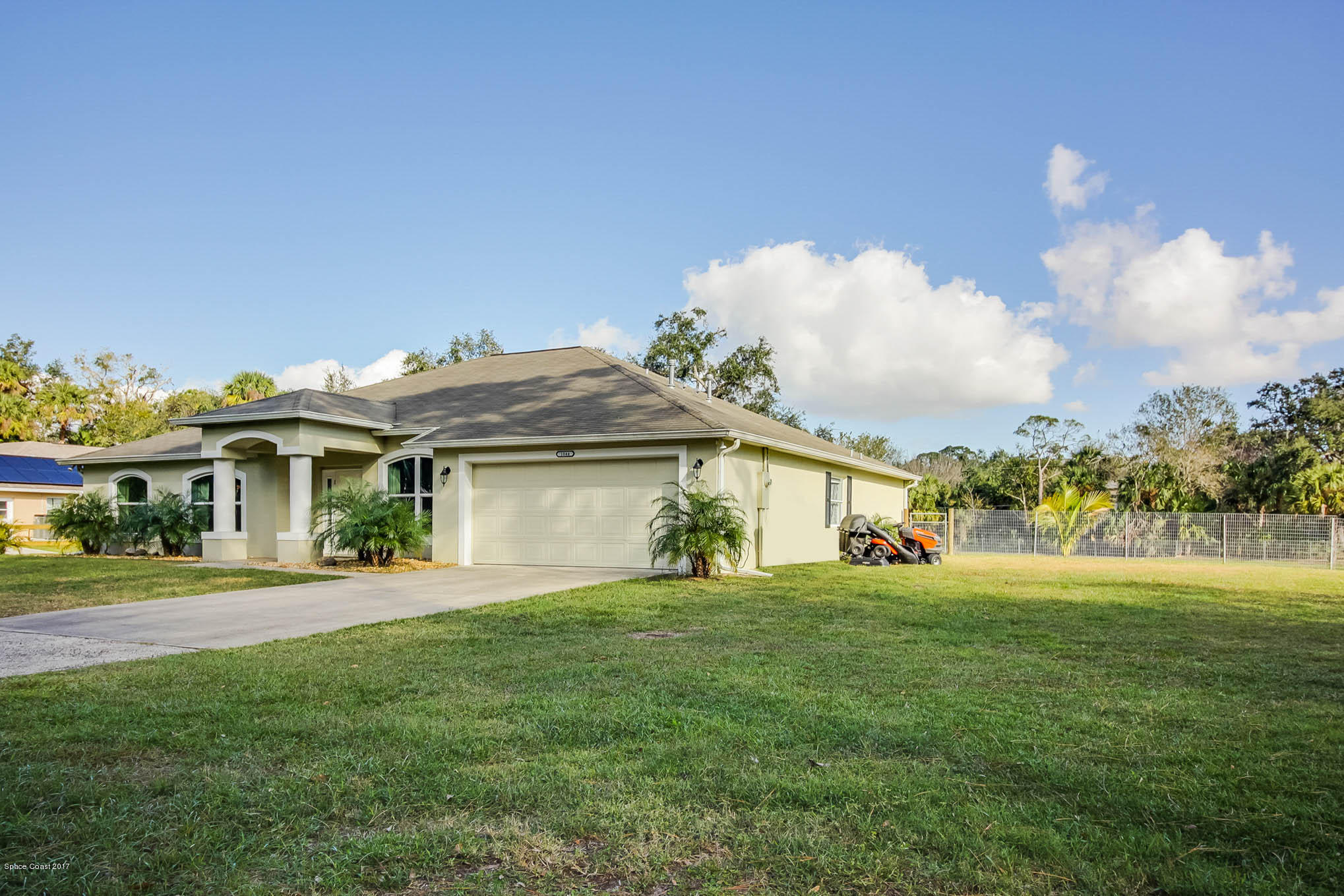 1044 Gray Road Cocoa, FL 32926 - Photo 8 of 45 Driveway / Garage