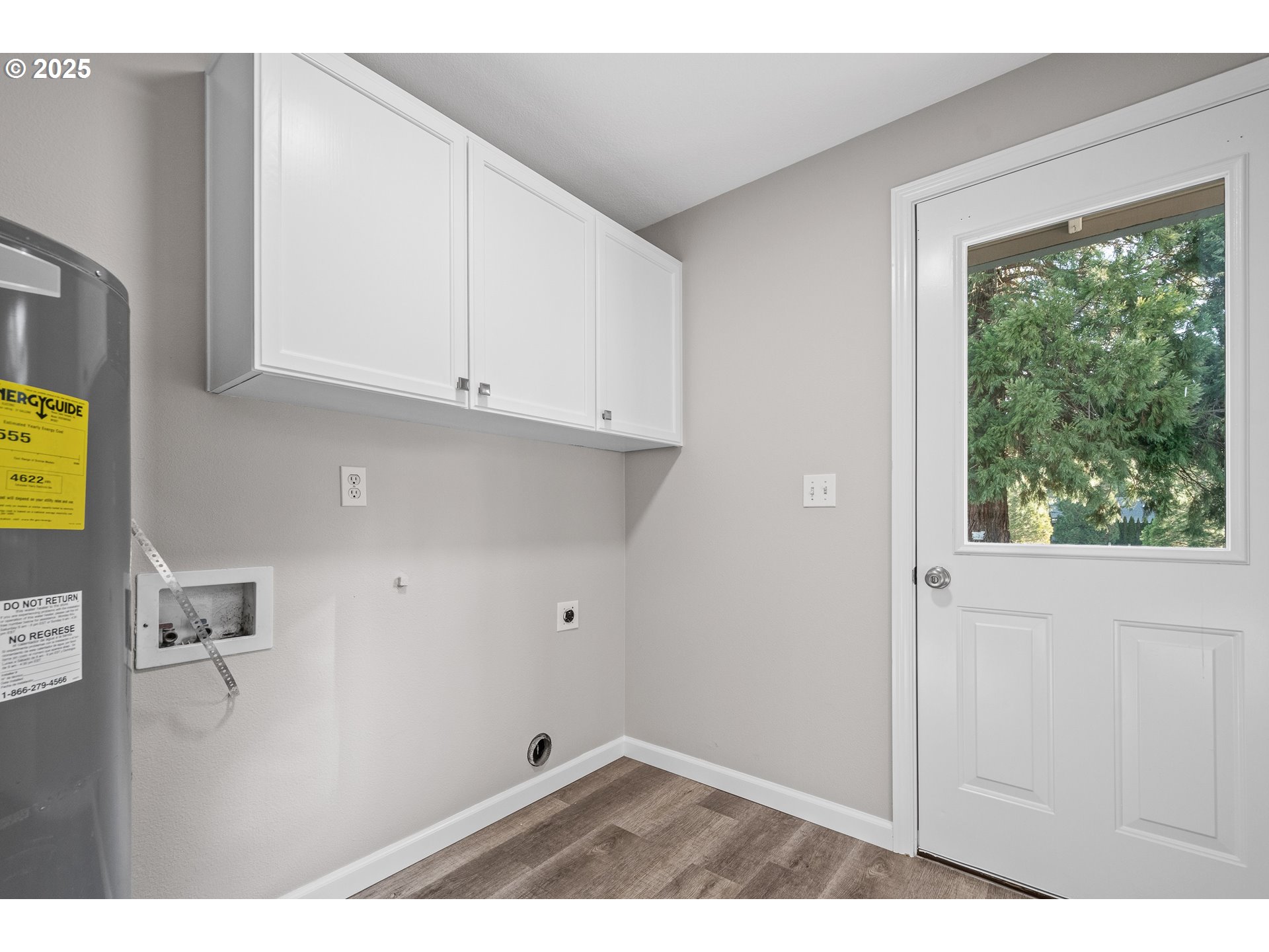 31030 Southwest Unger Road Cornelius, OR 97113 - Photo 22 of 25 a view of kitchen and window
