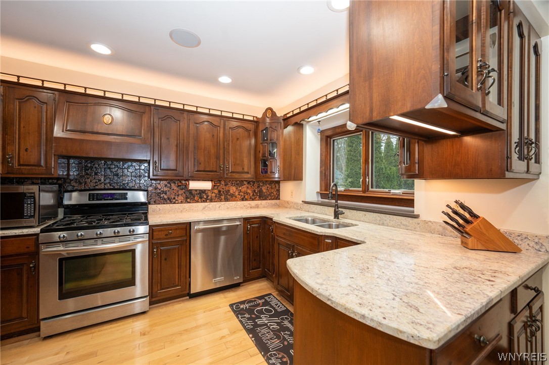 162 Ivyhurst Road Amherst, NY 14226 - Photo 12 of 50