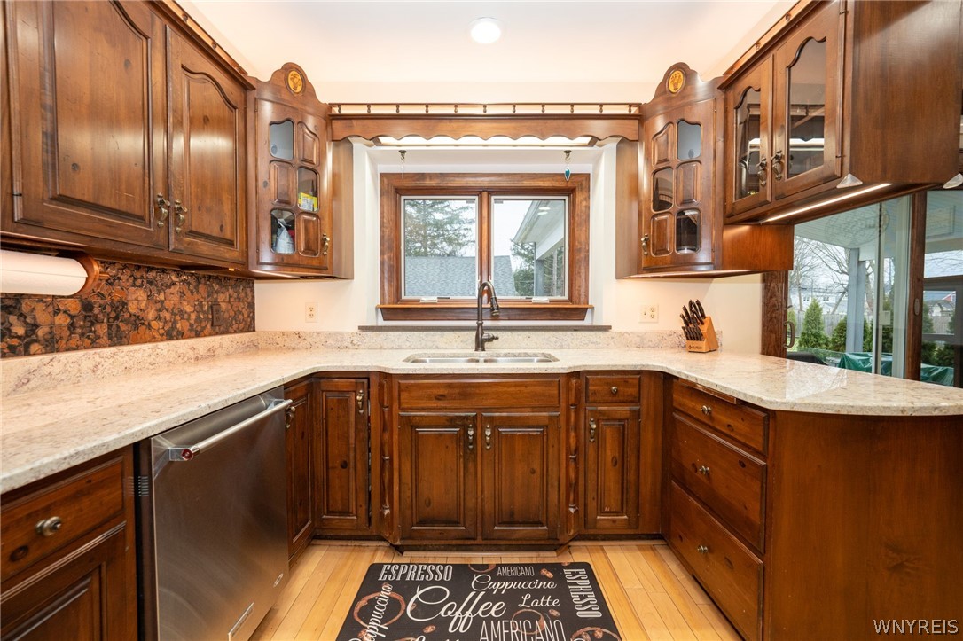 162 Ivyhurst Road Amherst, NY 14226 - Photo 13 of 50