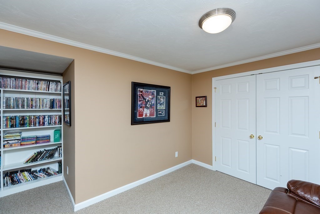 5 Williams Road Sharon, MA 02067 - Photo 24 of 34