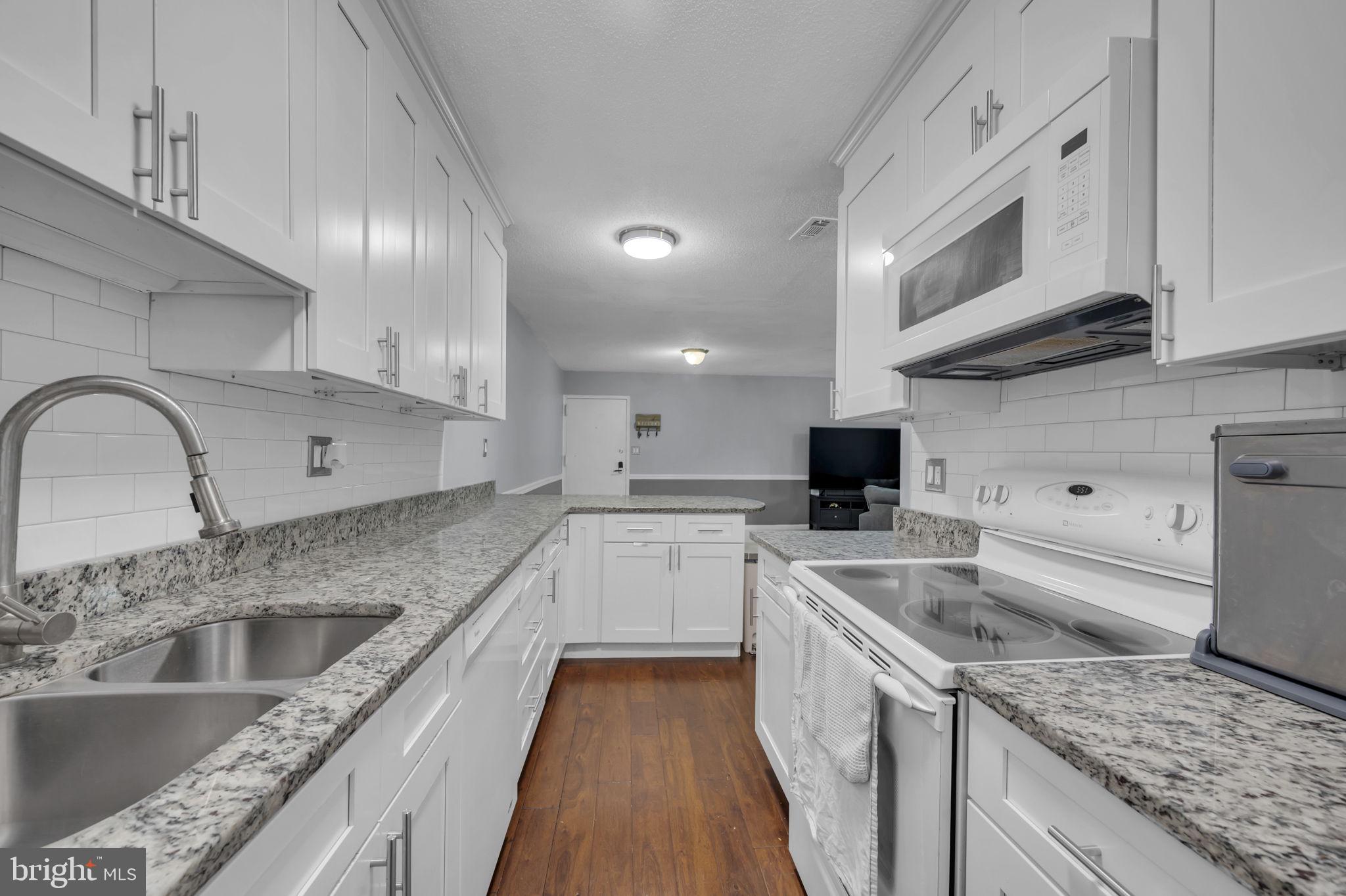 8312 Kingsgate Road, Unit 530 Springfield, VA 22152 - Photo 10 of 27