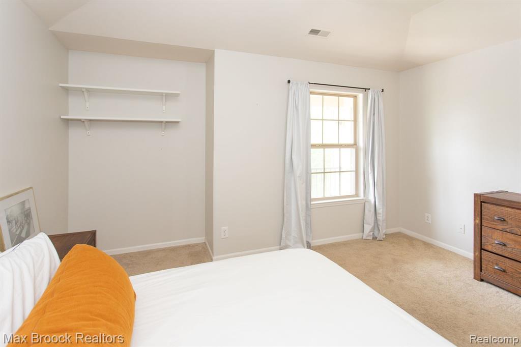 11732 Farmington Road Livonia, MI 48150 - Photo 24 of 37
