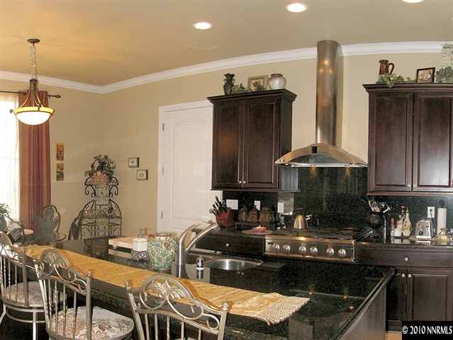 1885 Berkeley Drive Reno, NV 89509 - Photo 4 of 9 Photo 4