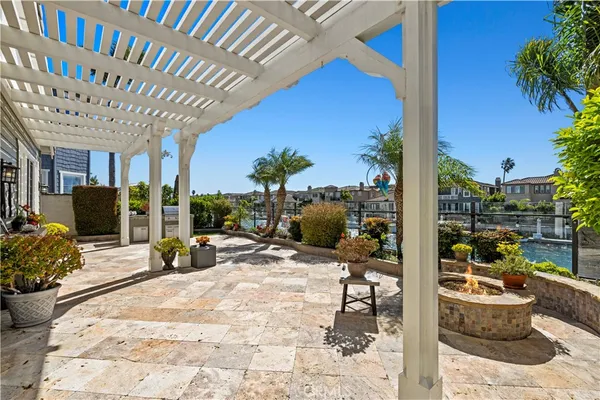$2,475,000 | 4106 Harbour Island Lane, Oxnard, CA 93035