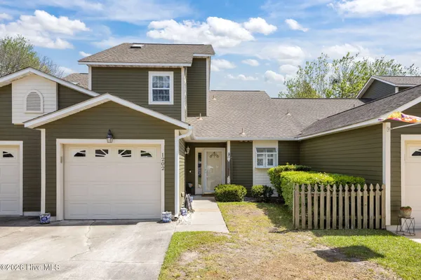 $324,900 | 1202 Cedarwood Village, Morehead City, NC 28557