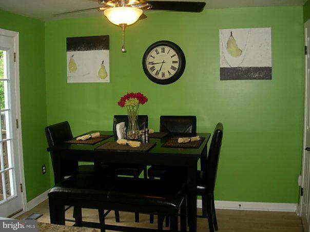 4011 Rustico Road Baltimore, MD 21220 - Photo 11 of 30 Dining Room