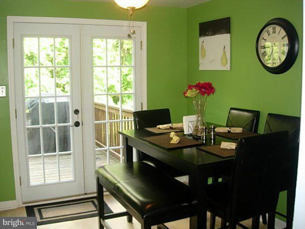 4011 Rustico Road Baltimore, MD 21220 - Photo 12 of 30 Dining Room