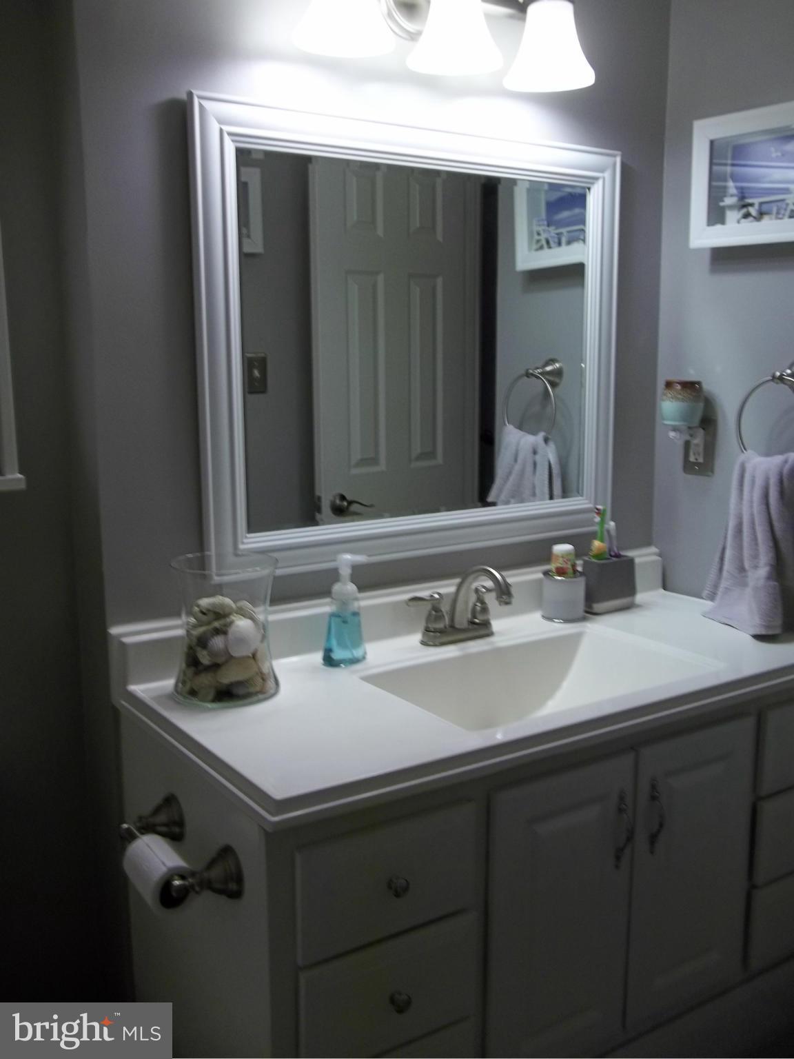 4011 Rustico Road Baltimore, MD 21220 - Photo 17 of 30 Bath