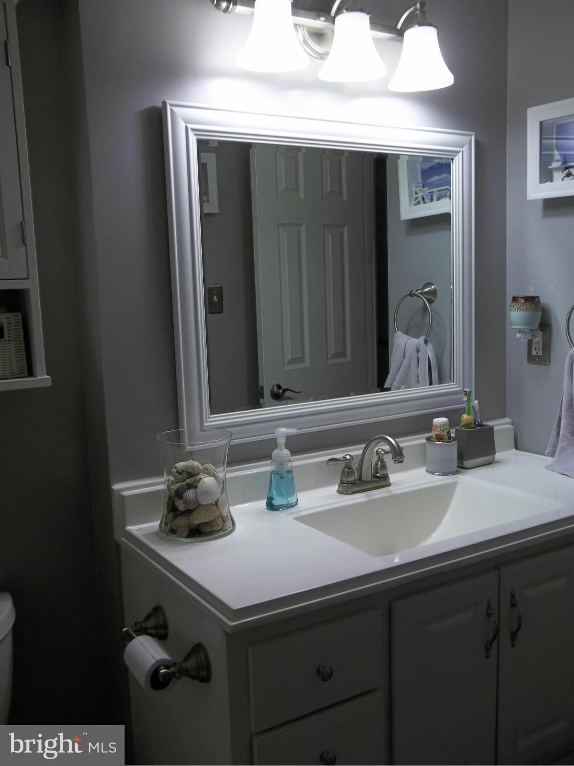4011 Rustico Road Baltimore, MD 21220 - Photo 18 of 30 Bath