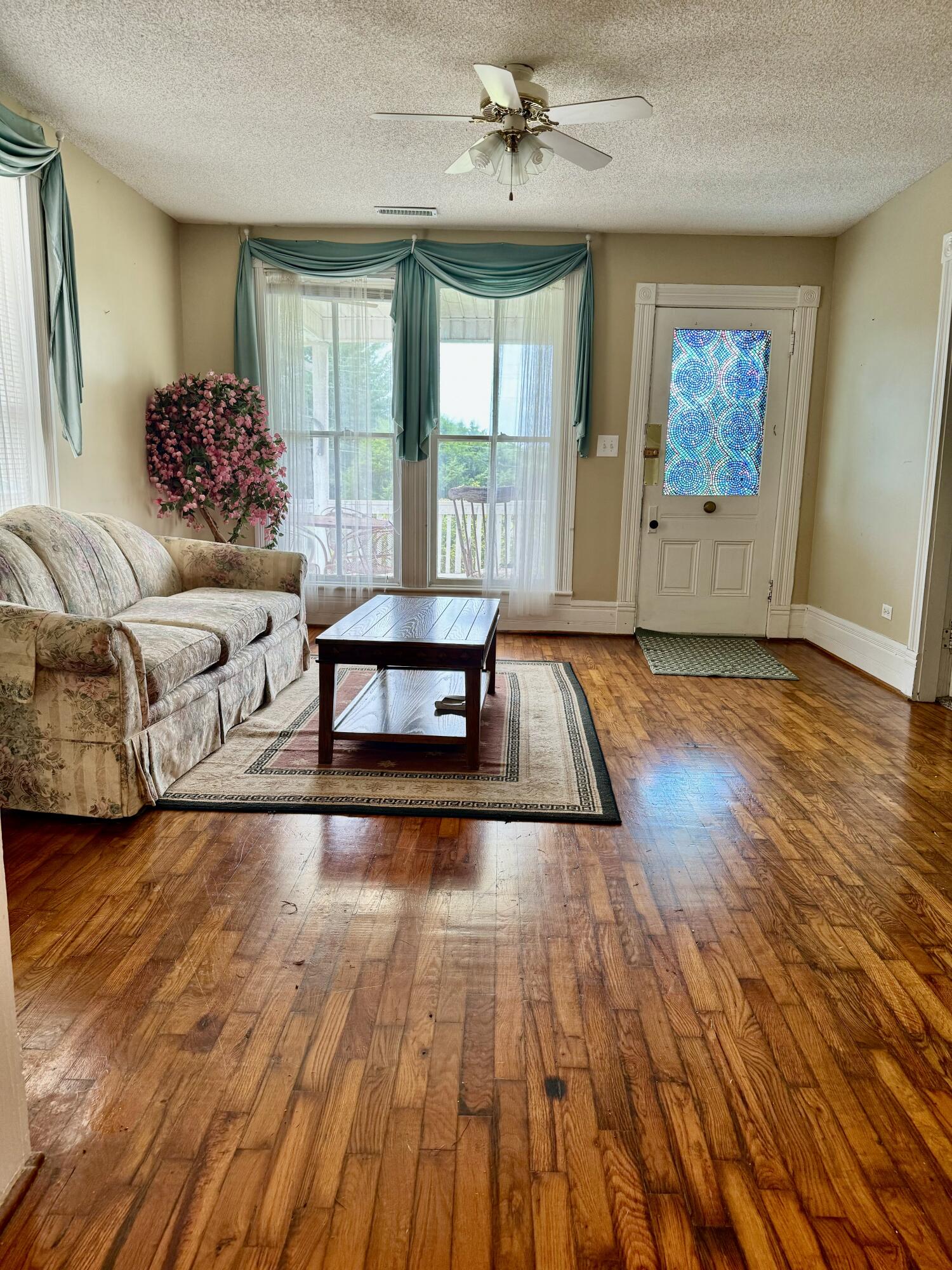 631 Pin Hook Road Spring City, TN 37381 - Photo 8 of 25 IMG_4923