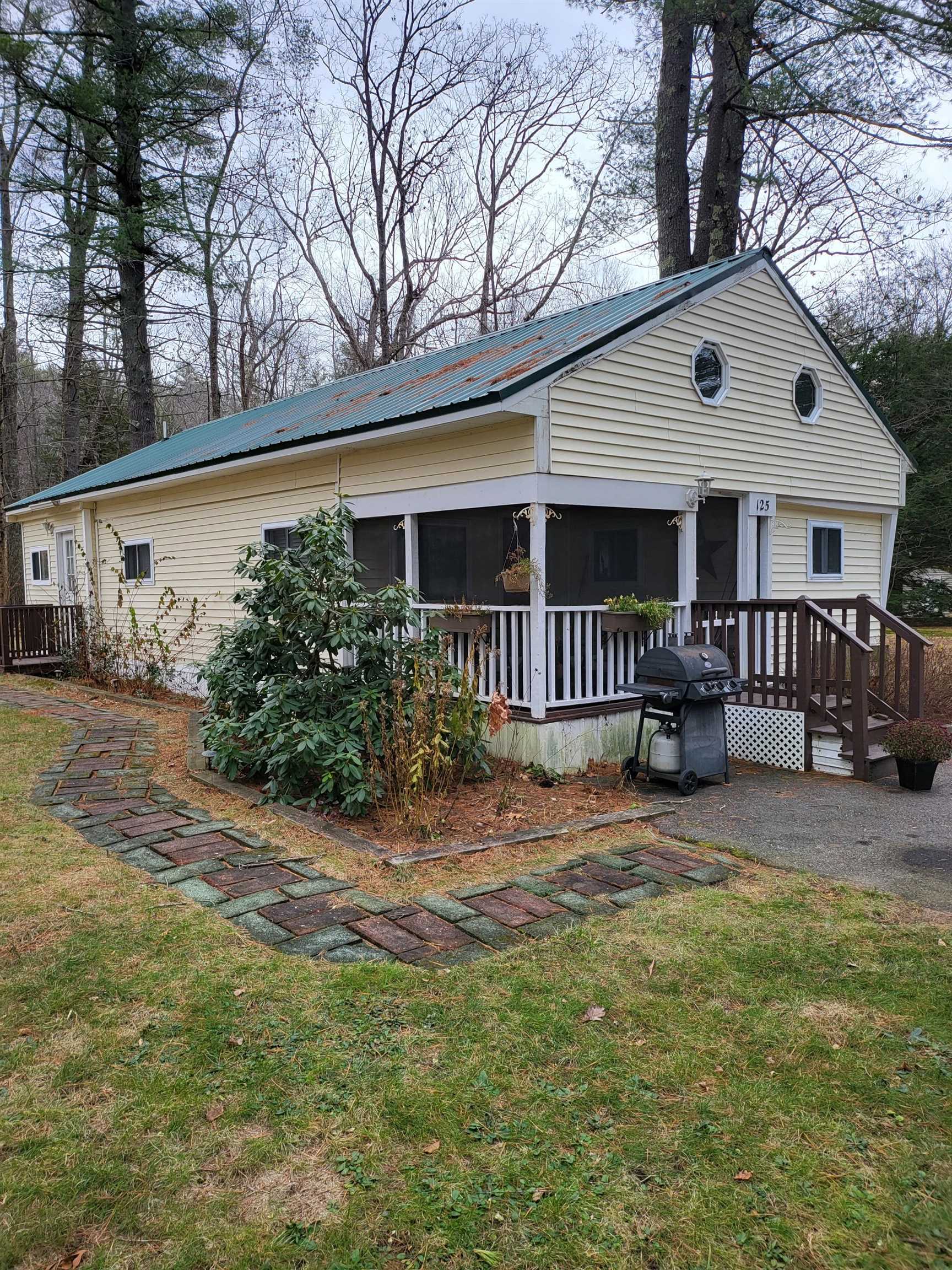 125 Heron Point Road Alton, NH 03809 - Photo 1 of 16