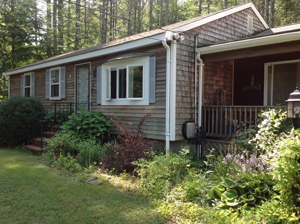15 Marion Road Middleboro, MA 02346 - Photo 1 of 3