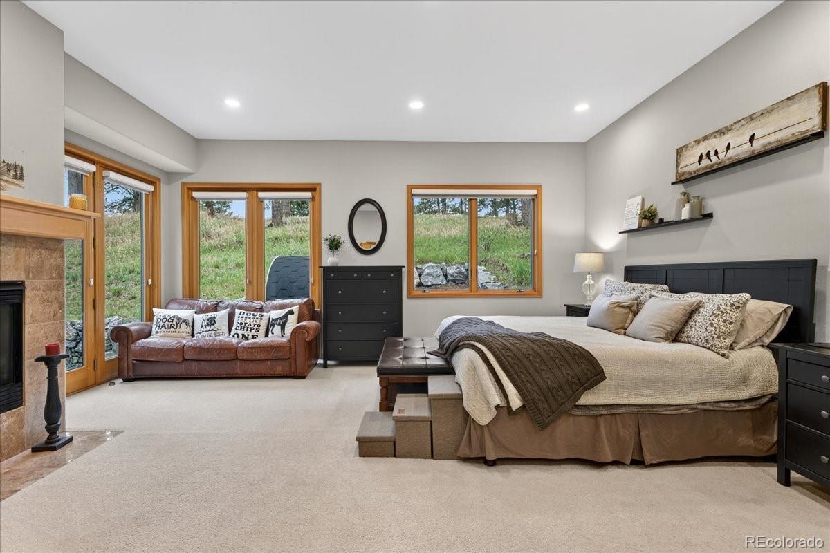 2368 Bitterroot Lane Golden, CO 80401 - Photo 19 of 46