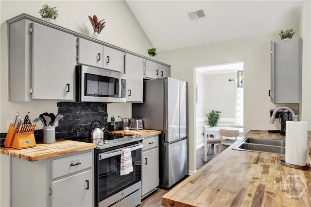 $415,000 | 12 Oyster Catcher Lane, Savannah, GA 31410